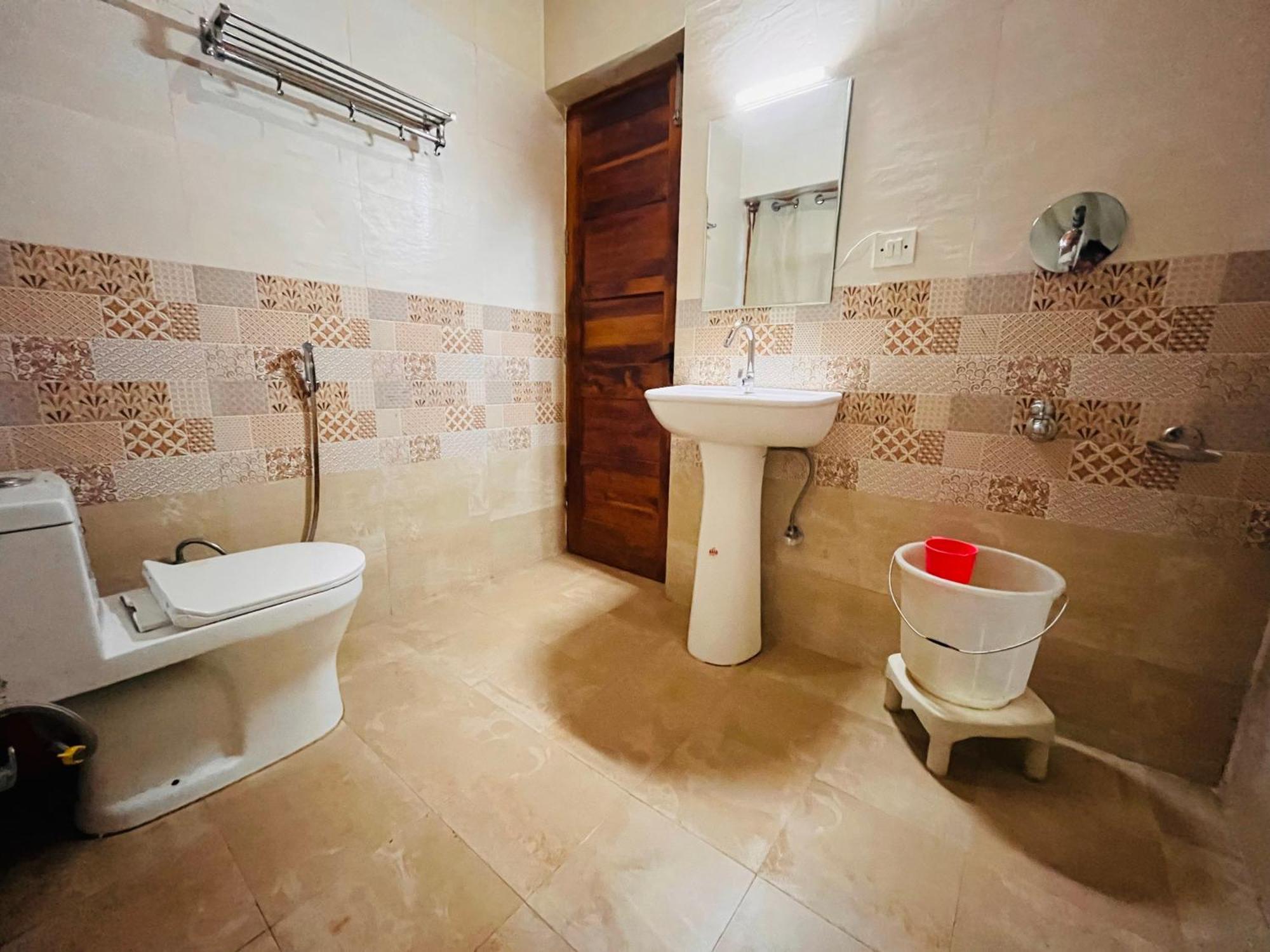 Himalayan River Mountain View 2 Bedrooms Cottage, Manali Dış mekan fotoğraf