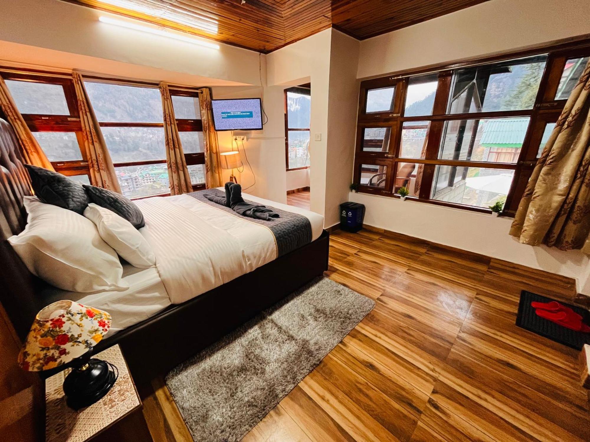 Himalayan River Mountain View 2 Bedrooms Cottage, Manali Dış mekan fotoğraf